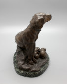 Скульптура «Собака породы борзая со щенками», скульптор R. Varnier, шпиатр, постамент из мрамора, Франция, 1 пол. 20 в.