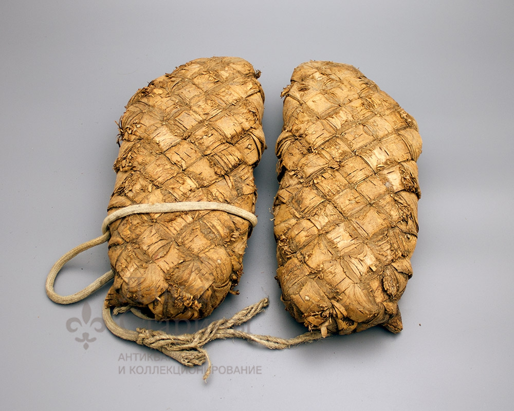 лапти. поговорки про лапти. плели лапти падеж. лапти фото. плетение лаптей.