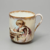 Антикварная чашка с блюдцем в русском стиле по рисункам Елизаветы Бём