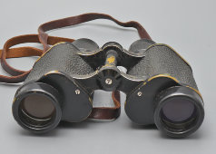 Винтажный армейский бинокль в чехле, увеличение 8х, диаметр объектива 30 мм, латунь, Казань, 1956 г.