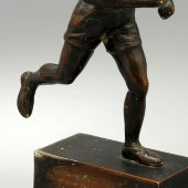 Скульптура «Бегун», переходящий приз по легкой атлетике, силумин, СССР, 1950-е