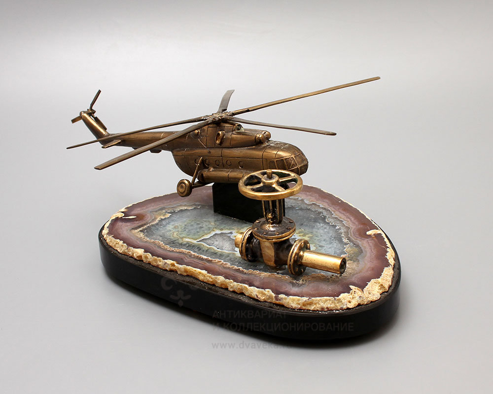 Игрушки из природного материала в детском саду. Вертолет из природного материала. Конструирование вертолета из природного материала. Вертолет из природного материала. Вертолёт из прородного материала.