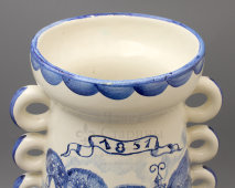 Декоративная напольная фаянсовая ваза «Тверь 1851», автор Генрих Вебер, Конаково, 1970 г.