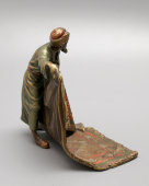 Интерьерная статуэтка «Торговец коврами», венская бронза, кон. 19 в.