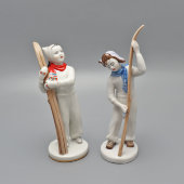 Статуэтка, фигурка «Лыжник», скульптор Столбова Г. С., художник Лупанова Е. Н.​, ЛФЗ, 1950-60 гг.