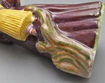 Антикварная фарфоровая статуэтка «Монах, несущий девочку в снопе», Завод Храпунова-Нового, 19 в.