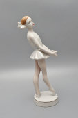 Статуэтка «Юная балерина», скульптор Рапай О. П., Барановский фарфоровый завод, 1957-62 гг.