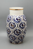 Напольная фарфоровая ваза «Голубки», художник Олейник Е. А., ЛФЗ