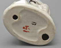 Статуэтка «Девушка с олененком», фарфор, Тбилисский керамический комбинат, 1967-70-е