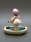 Пепельница «Девочка с лейкой»