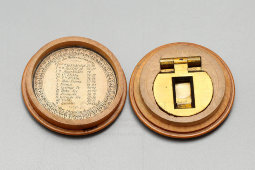 Старинный увеличительный складной прибор в футляре, Германия, нач. 20 в.