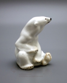 Статуэтка «Полярный медведь», ЛФЗ, 1950-60 гг., скульптор Воробьев Б. Я.,​ фарфор.