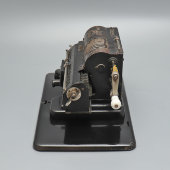 Арифмометр, счетная машина «Феликс» в оригинальном футляре, завод «Счетмаш», г. Курск, 1950-е