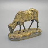 Старинная статуэтка из бронзы «Овечка на пастбище», автор Пьер-Жюль Мэн (P. J. Mene), Франция, 19 в.