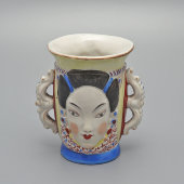 Подставка для карандашей, карандашница «Индокитай» («Двуликий»), автор Данько Н. Я., фарфор ЛФЗ, 1937-39 гг.