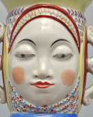 Подставка для карандашей, карандашница «Индокитай» («Двуликий»), автор Данько Н. Я., фарфор ЛФЗ, 1937-39 гг.