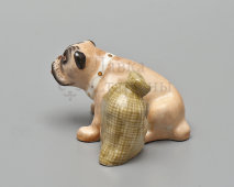 Статуэтка-миниатюра «Надежный сторож» (собака бульдог), скульптор Ю. М. Львов, авторская подпись, Первомайский фарфоровый завод (Песочное), 1980-90 гг.