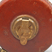 Старинная измерительная рулетка «Treble» в кожаном корпусе, модель № 1534, 10 м, Англия, кон. 19, нач. 20 вв.
