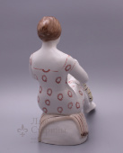 Советская фарфоровая статуэтка «Мама с ребенком», Краснодар, 1950-60 гг., скульптор Э. Гаранько