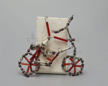 Винтажная ёлочная игрушка из стекляруса «Велосипед», СССР, 1930-50 гг.