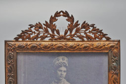 Старинная рамка для фото с растительным декором, бронза, стекло, Европа, 1900-е