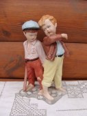 Скульптура «Маленькие хулиганы», Румыния, 1950-60 годы, бисквит