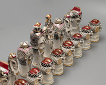 Комплект фарфоровых шахмат «Древо жизни», автор Обрубов М. М., Гжель, 2000-е