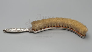 Старинный набор в барочном стиле для сбора крошек, состоящий из совка и щетки, тихий дворецкий, металл, серебрение, WMF, Германия, 1900-е