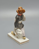 Статуэтка «Юный электромонтер», скульптор Попова К. В., Вербилки, 1950-е