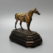 Антикварная бронзовая статуэтка «Лошадь», венская бронза, деревянная подставка, 19 век