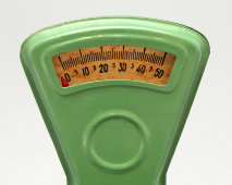 Винтажная детская игрушка «Весы торговые», СССР, 1950-е