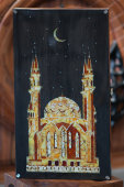 Подарочные нарды «Мечеть Кул Шариф», коллекция «Ориент», янтарь, карельская береза, мануфактура «Емельянов и сыновья»