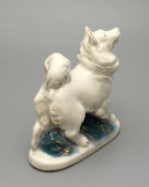 Статуэтка «Собака породы лайка», скульптор Бессарабова Н. И., Гжель, 1950-60 гг.