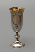Антикварный набор: серебряная рюмка с блюдцем, Россия, конец 19 века, серебро 84 проба