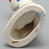 Статуэтка «Юный динамовец», скульптор Интизарян​ М. А.​, фарфор, Вербилки, 1950-60 гг.