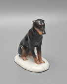 Фигурка «Собака породы доберман», марка «Серп и молот», скульптор Воробьев Б. Я., фарфор, анималистика ЛФЗ, 1920-е
