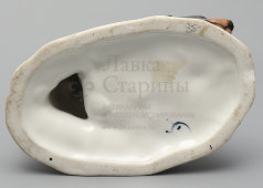 Фигурка «Собака породы доберман», марка «Серп и молот», скульптор Воробьев Б. Я., фарфор, анималистика ЛФЗ, 1920-е