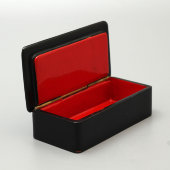 Лаковая шкатулка папье-маше «Покорение космоса», художник Карева Г., Федоскино, 1977 г.