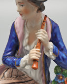 Комплект статуэток «Пара музыкантов с мандолиной и флейтой», фарфор, Эрнст Боне и сыновья (Ernst Bohne & Söhne), Тюрингия, Германия, 1900-1910 гг.