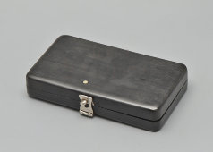 Старинный дорожный набор хирургических инструментов в футляре, фирма «Е. С. Трындина Сыновья», Россия, нач. 20 в.