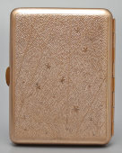 Портсигар «ВДНХ СССР. Слава покорителям космоса», алюминий, золочение, 1960-е