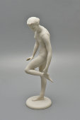 Статуэтка «Гимнастка», бисквитный фарфор, Барановский фарфоровый завод, 1950-60 гг.
