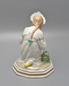 Статуэтка «Малахитовая шкатулка», скульптор Богданова О. М., Дулево, 1965 г.