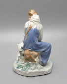 Статуэтка «Сестрица Аленушка и братец Иванушка», скульптор А. А. Киселев, фарфор ЛЗФИ, 1950-60 гг.