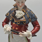 Статуэтка «Галантный джентльмен во фраке», фарфор, Эрнст Боне и сыновья (Ernst Bohne & Söhne), Тюрингия, Германия, 1900-1910 гг.