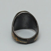 Винтажное кольцо «Девушка в платке с букетом рябины», Палех, 1960-70 гг.