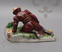 Авторская фигура «Иван-царевич с Царевной-лягушкой», Первомайский фарфоровый завод (Песочное)