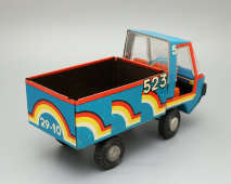 Детская игрушечная грузовая машинка «Радуга-523», жесть, СССР, 1970-80 гг.