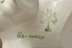 Статуэтка, интерьерное украшение «Бабочка», фарфор, мануфактура Карл Энс, Германия, до 1940-х