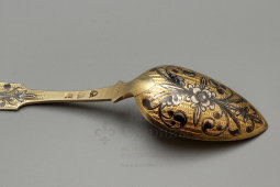 Столовая, десертная ложка, серебро 84 пробы с чернью, Россия, 19 в.